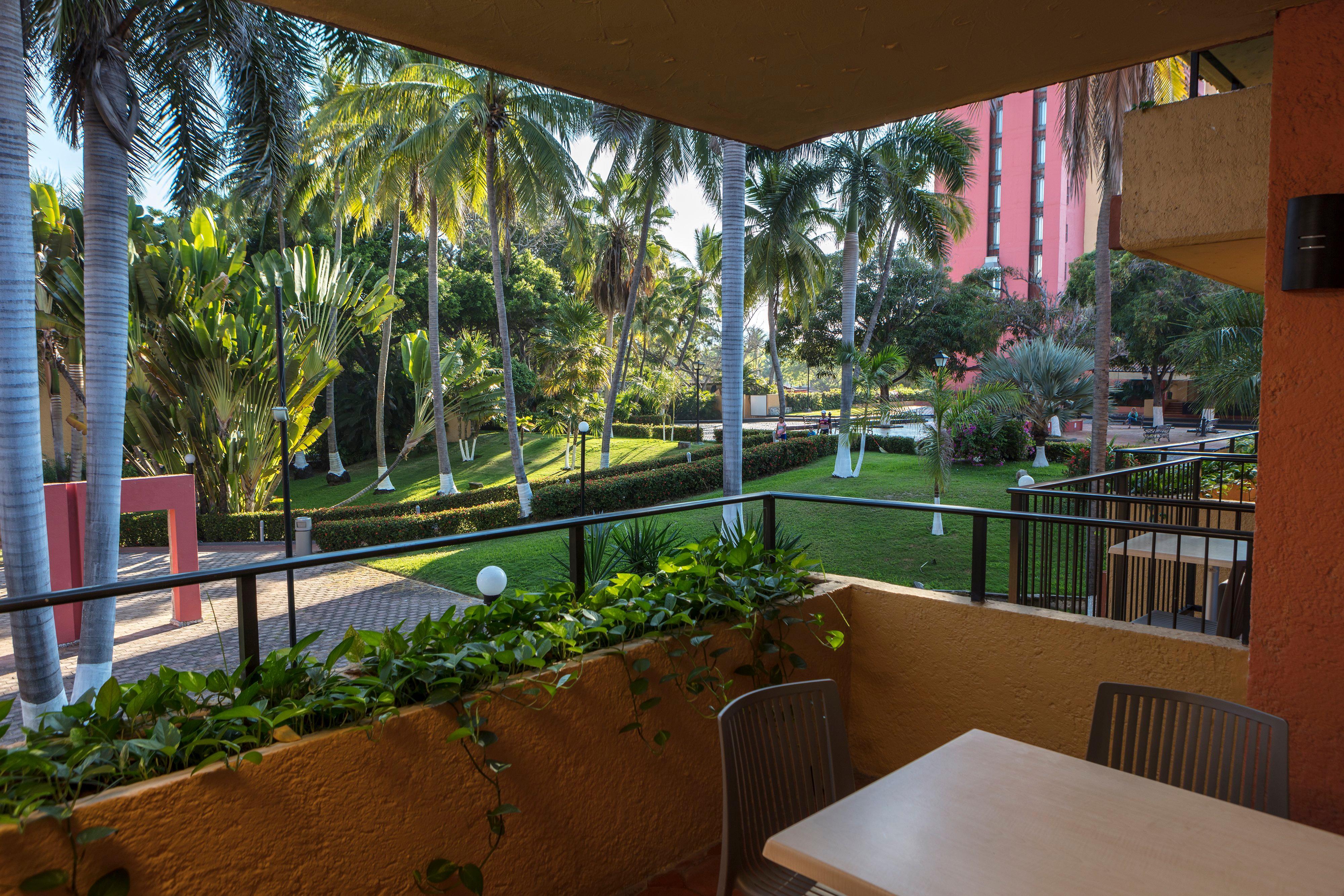 Holiday Inn Resort Ixtapa All-Inclusive By Ihg Bagian luar foto