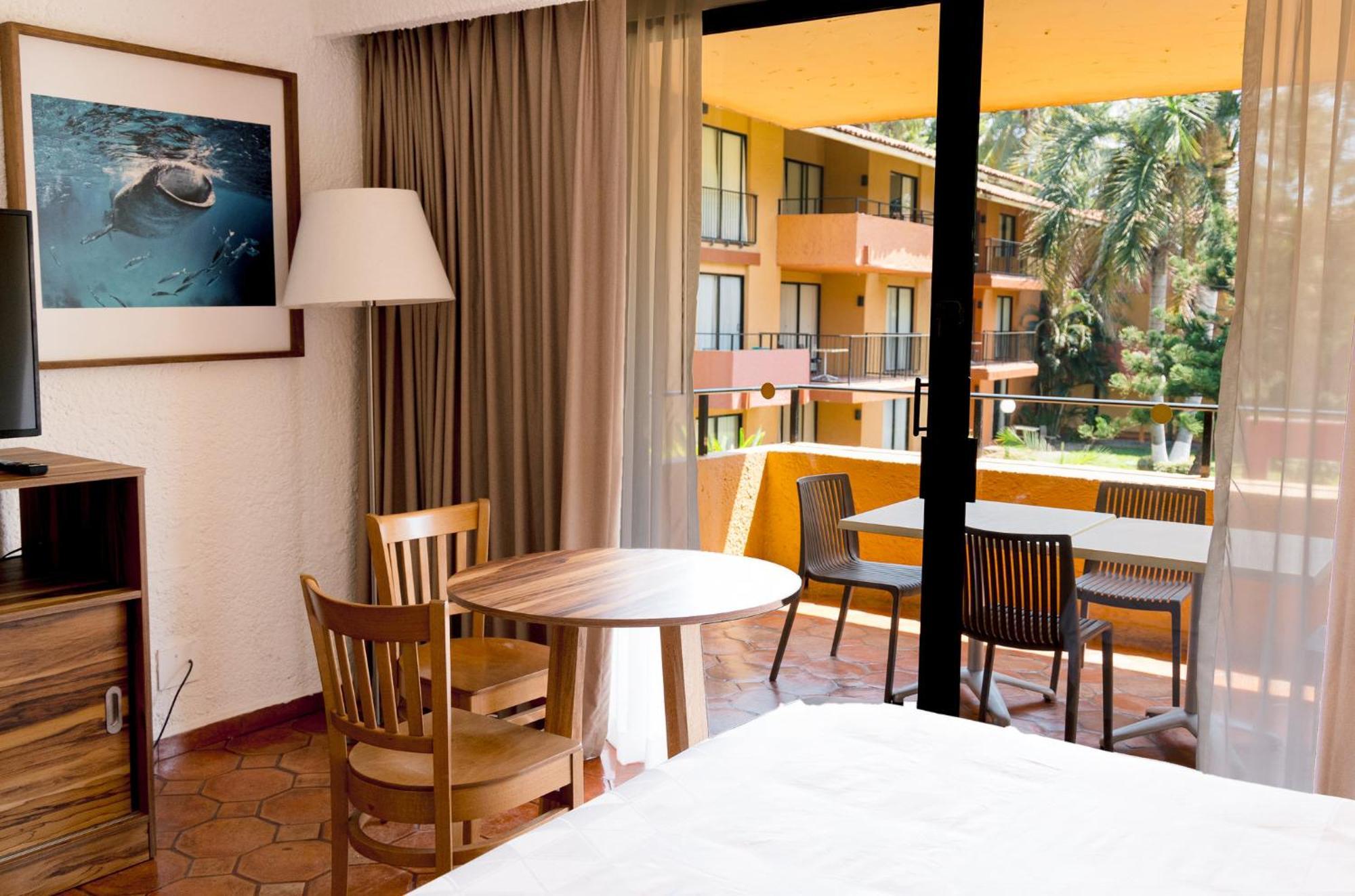 Holiday Inn Resort Ixtapa All-Inclusive By Ihg Bagian luar foto