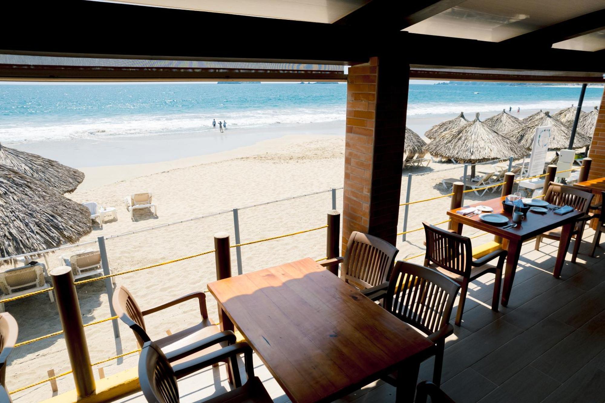 Holiday Inn Resort Ixtapa All-Inclusive By Ihg Bagian luar foto