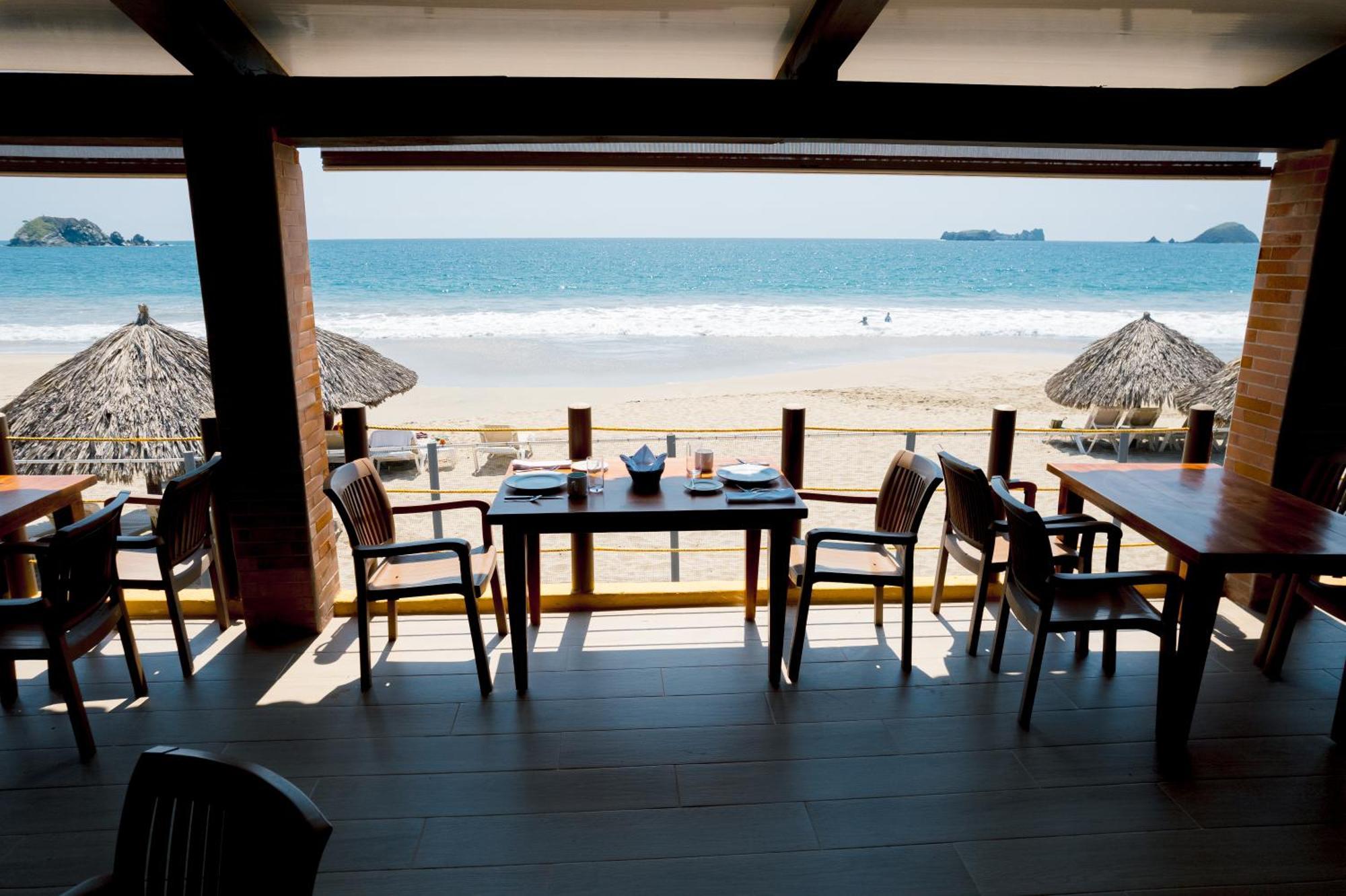 Holiday Inn Resort Ixtapa All-Inclusive By Ihg Bagian luar foto